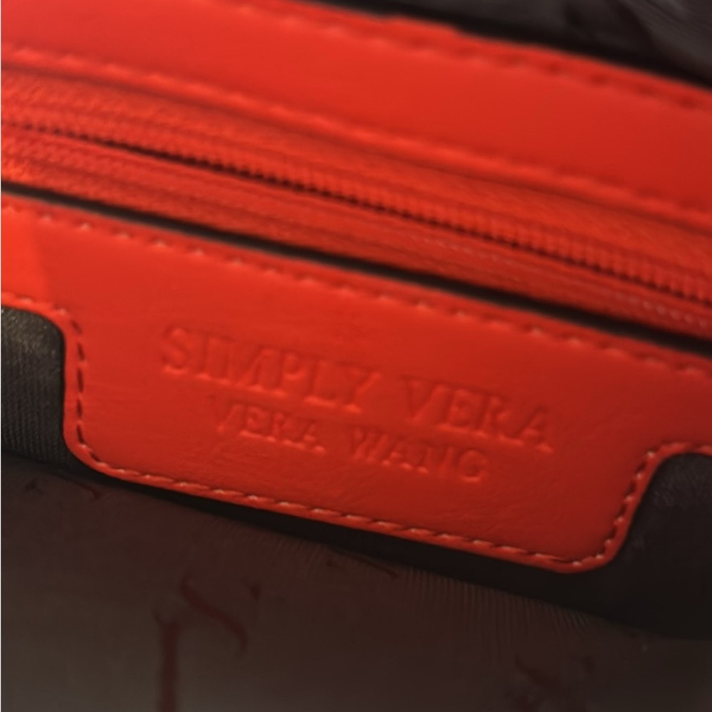 Simply Vera Vera Wang Red Men’s Zip-Around Wallet